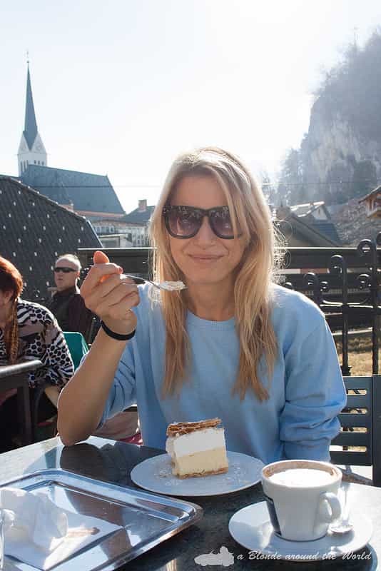 BLED RESTAURANT WHERE TO EAT A BLONDE AROUND THE WORLD-12